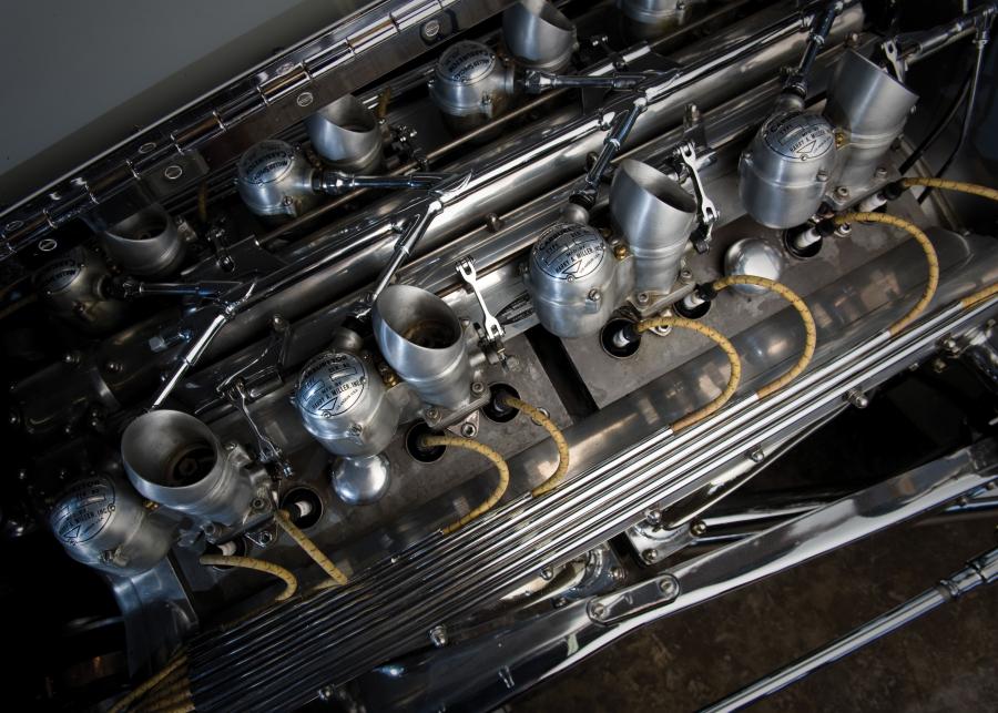Моторный отсек Miller V16 Racing Car 1931 года  (фото 4 из 23)